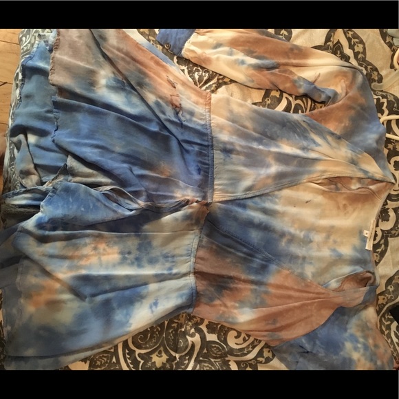 Long Sleeve Romper - Picture 2 of 5